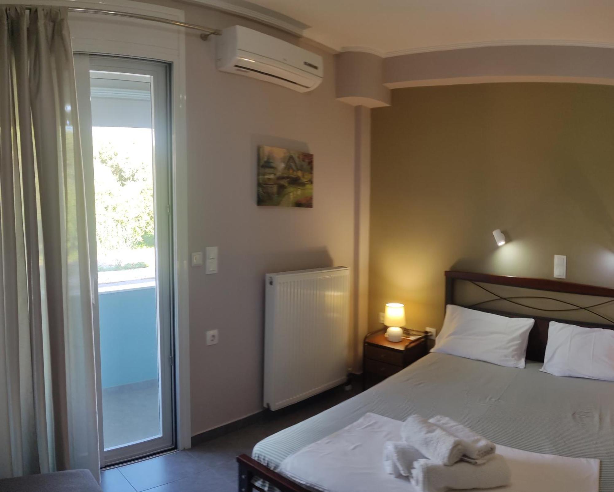 Vasilikis Apartment Kalamata Eksteriør billede